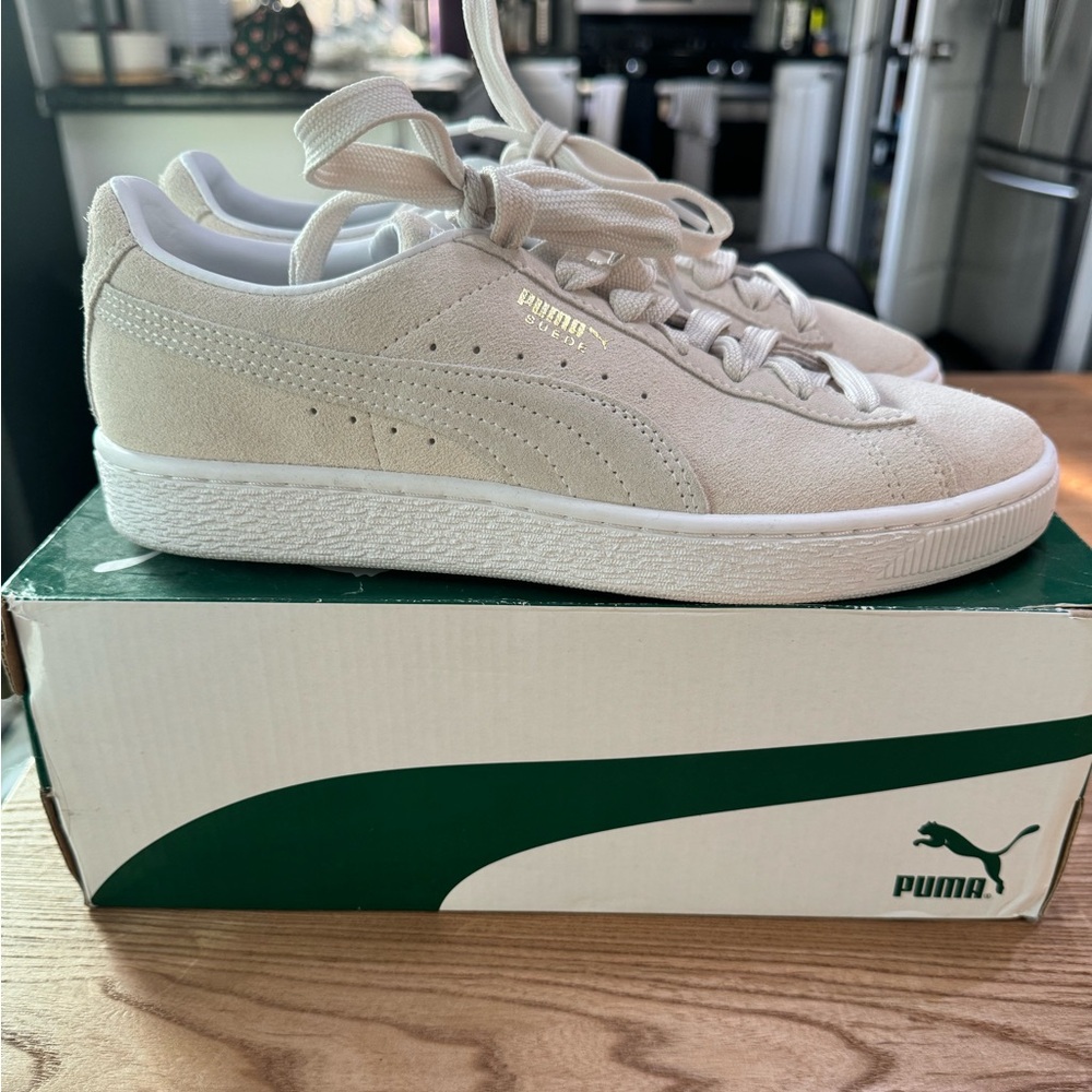 Puma Suede
